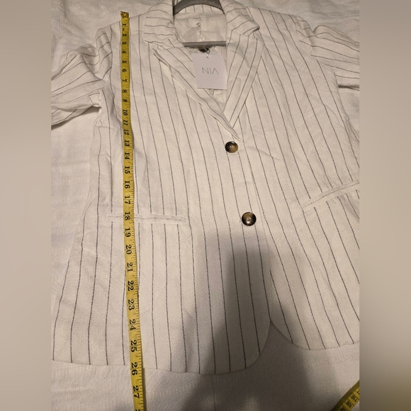 NWT Nia Felix Two-Botton Color Black/White Striped Blazer Size M - Picture 4 of 14